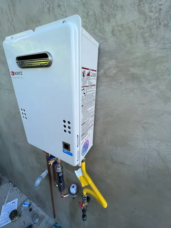 Tankless water heater installation for Green Hill Manor homes